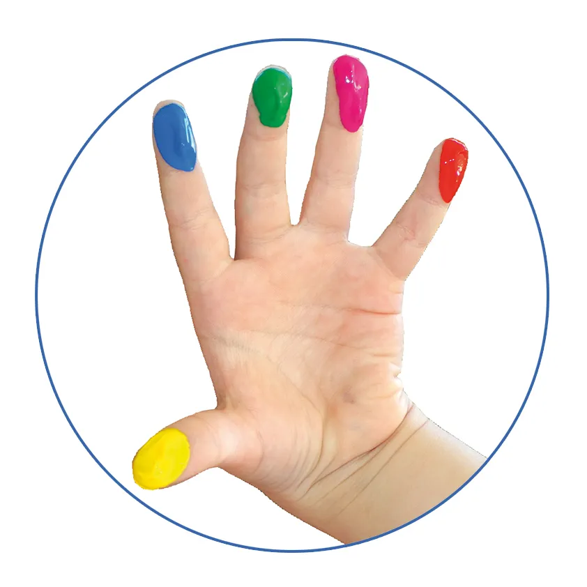 J0392_hand.webp